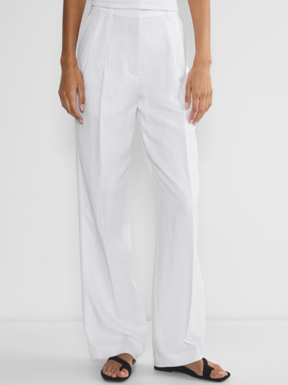 Aritzia White Wide-Leg Trousers